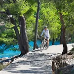 My Adriatic With Private Garden And Garage * Шибеник