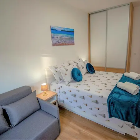 My Adriatic With Private Garden And Garage * Sibenik