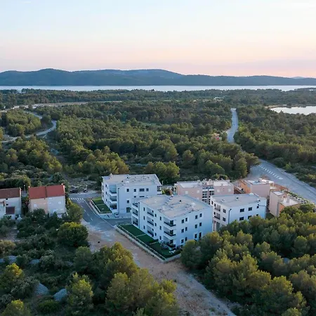 Apartman My Adriatic With Private Garden And Garage