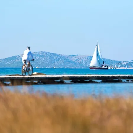 Apartment My Adriatic With Private Garden And Garage