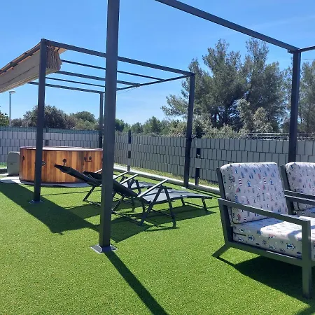 Apartment My Adriatic With Private Garden And Garage *