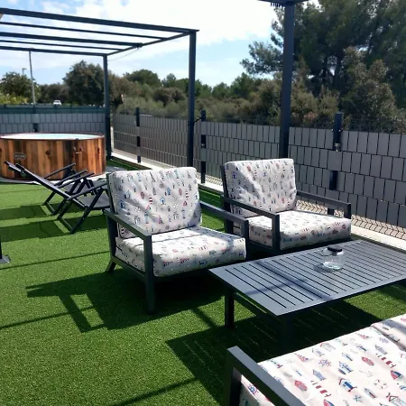 My Adriatic With Private Garden And Garage שיבניק