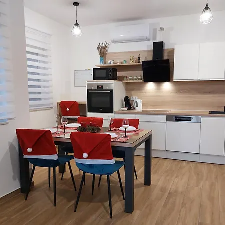 My Adriatic With Private Garden And Garage *