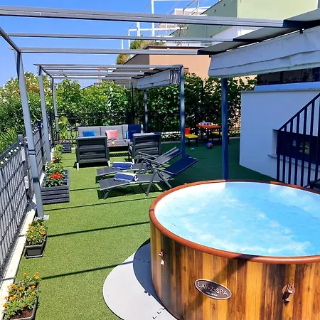 Apartment My Adriatic With Private Garden And Garage Sibenik