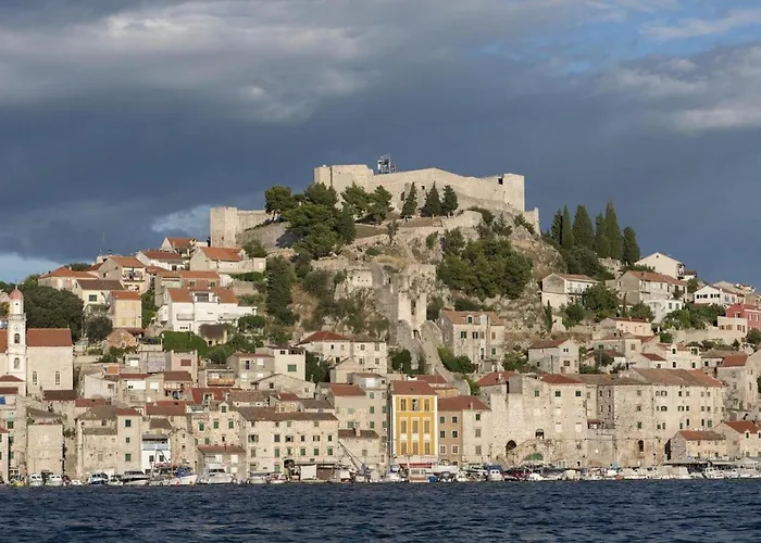 My Adriatic With Private Garden And Garage * Sibenik