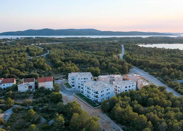 Apartman My Adriatic With Private Garden And Garage