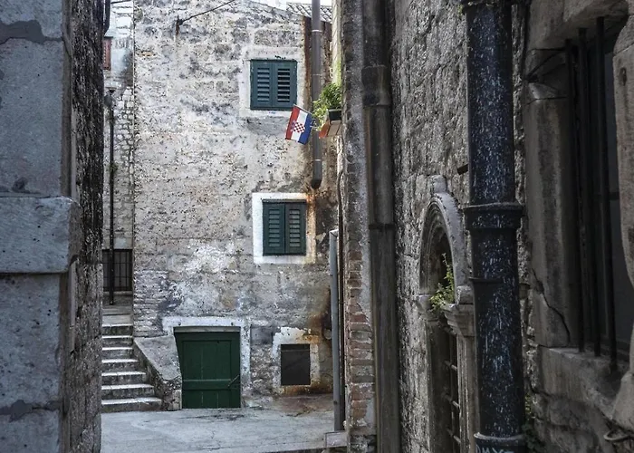 My Adriatic With Private Garden And Garage * Sibenik